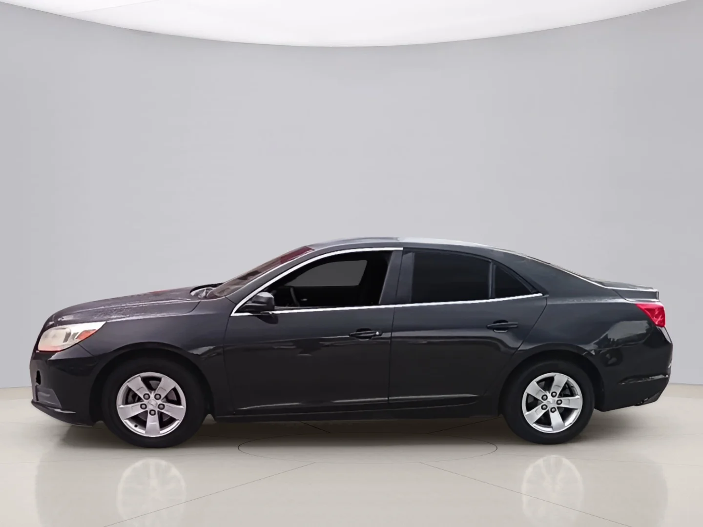 Used 2013 Black Chevrolet LS image 2