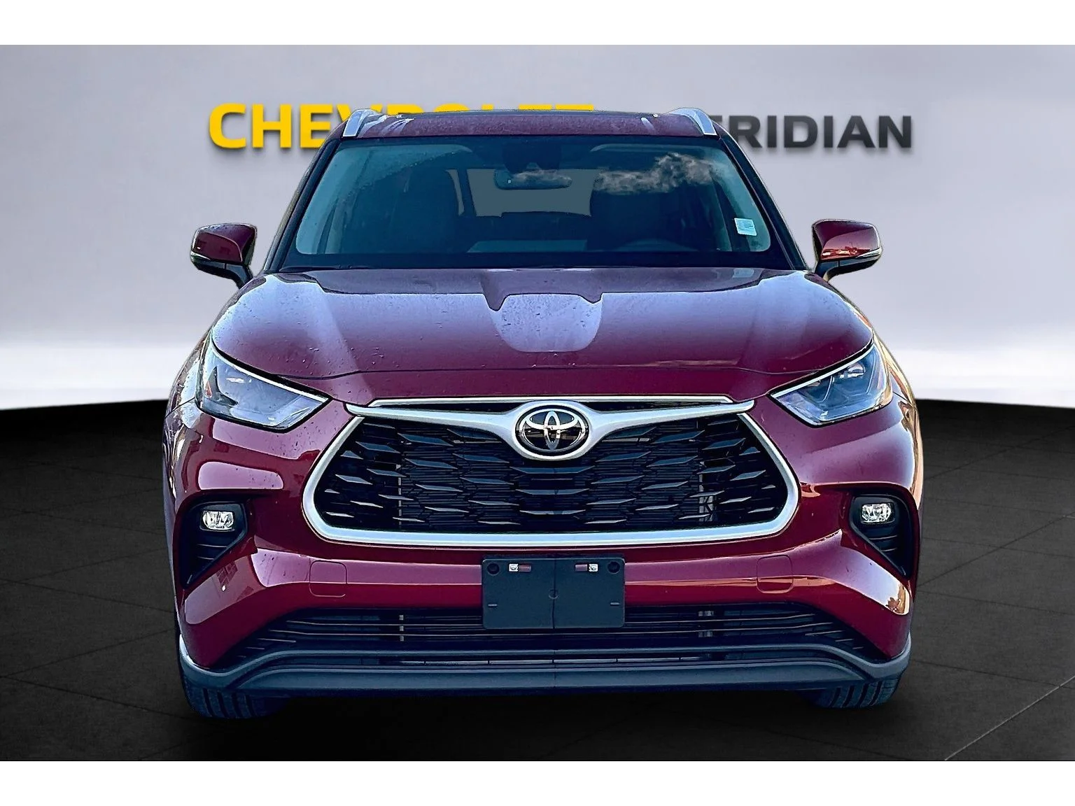 Used 2026 Red Toyota XLE image 3