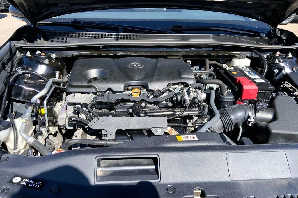 Used 2021 Black Toyota XLE image 29