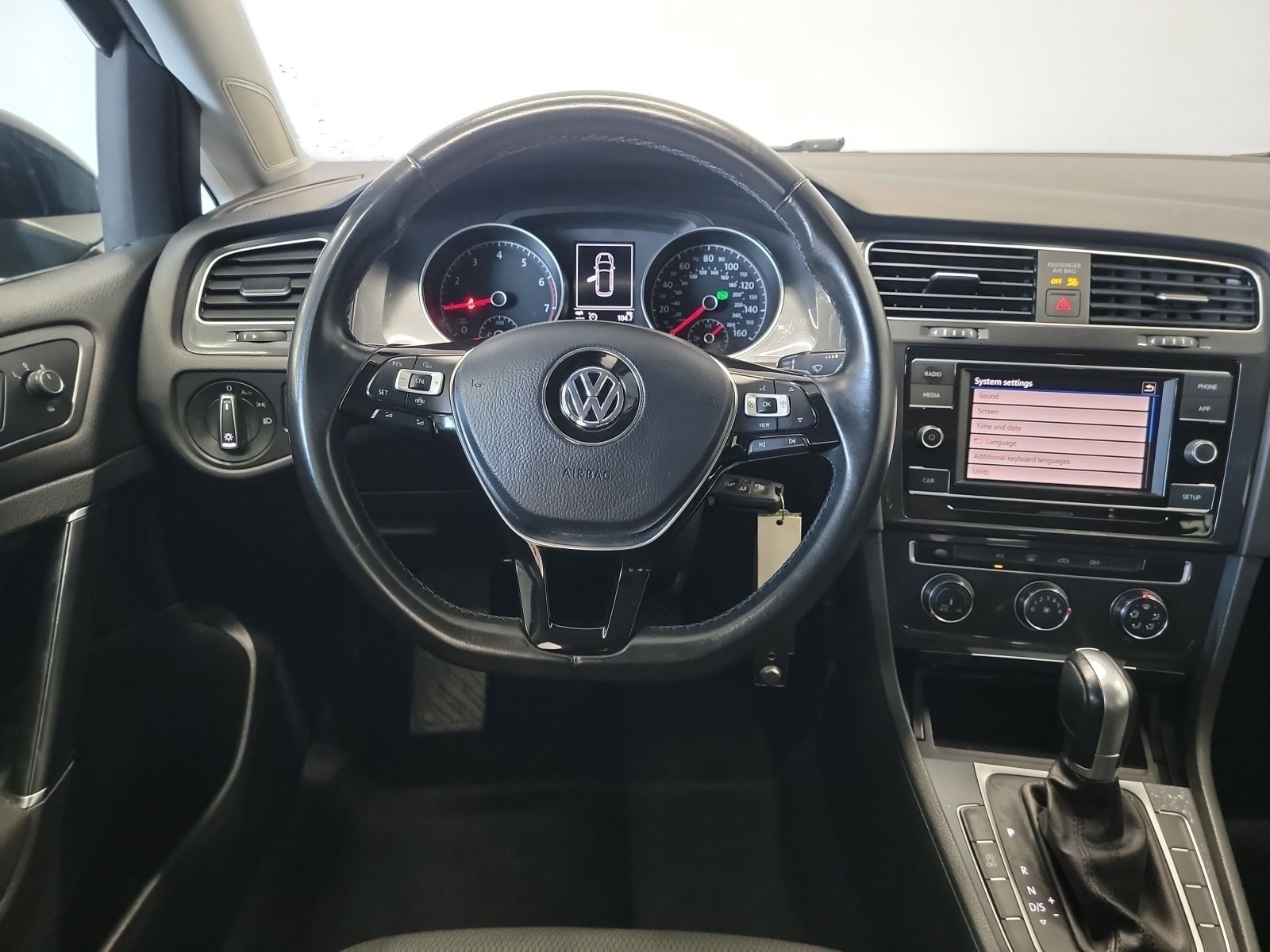 Used 2019 Deep Black Pearl Volkswagen S image 15