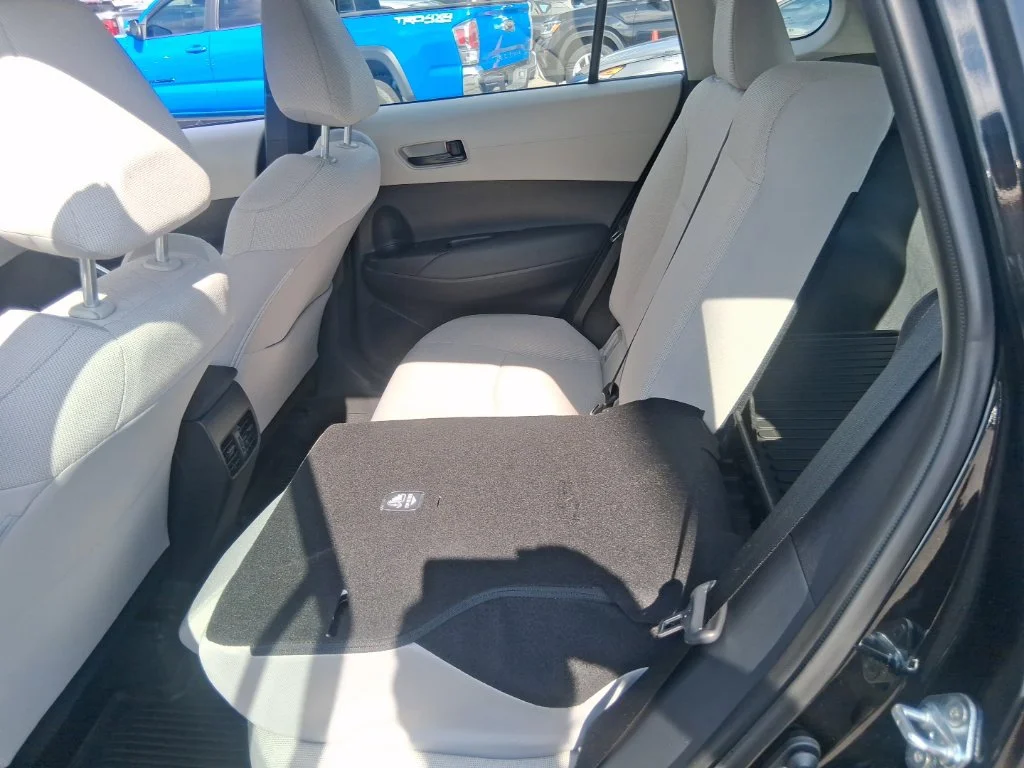 Used 2025 Black Toyota L image 17
