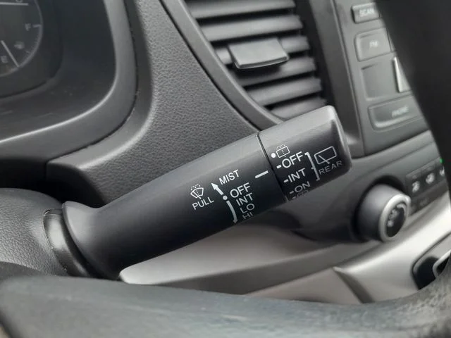 Used 2013  Honda LX image 15