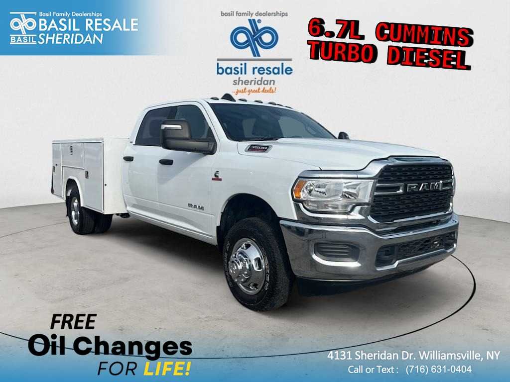 2024 Ram 3500 Chassis Cab SLT