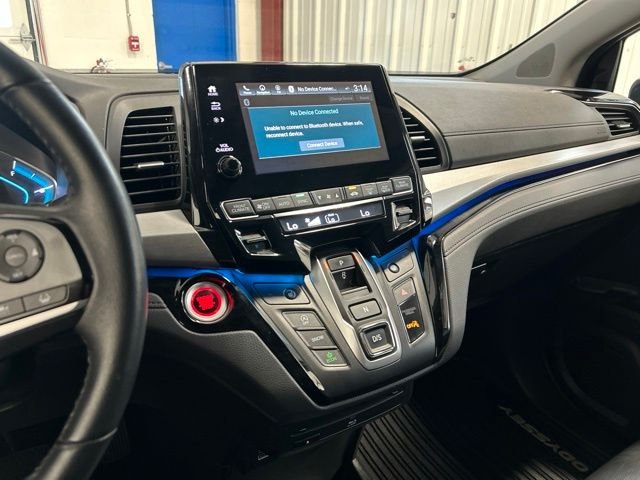 Certified Used 2023 Crystal Black Pearl Honda Touring image 31