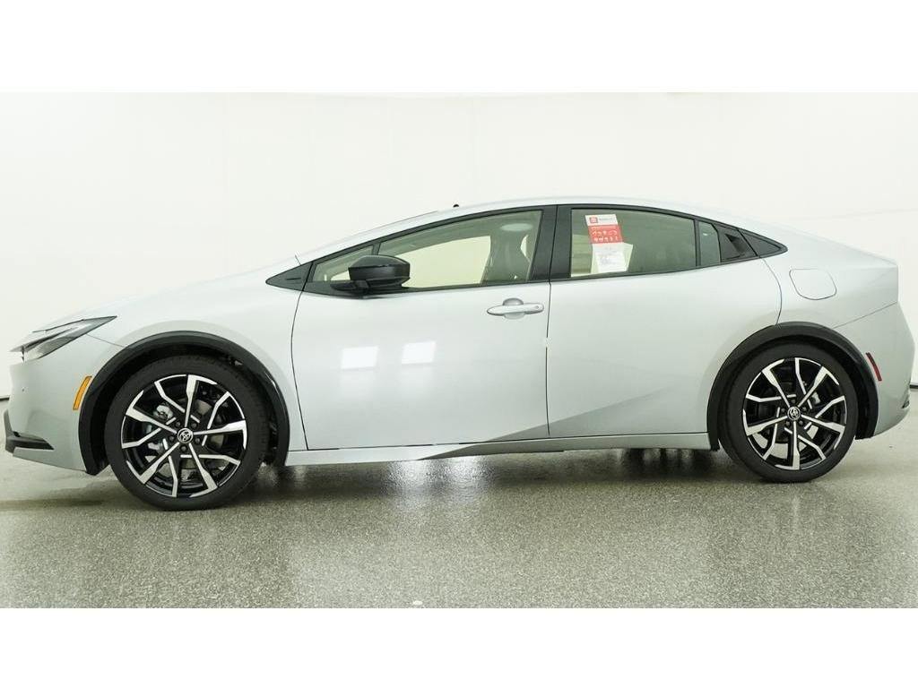 New 2026 Cutting Edge Toyota XSE image 19