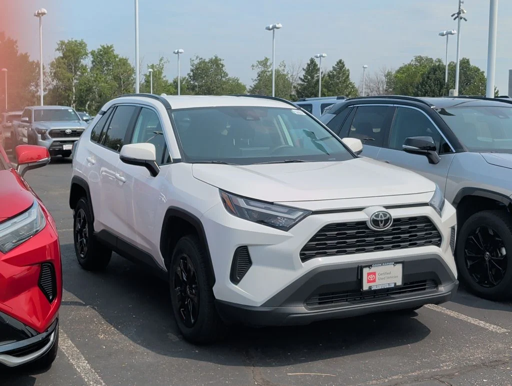 Certified 2025 Toyota RAV4 XLE with VIN 2T3P1RFVXSW543826 for sale in Minneapolis, Minnesota