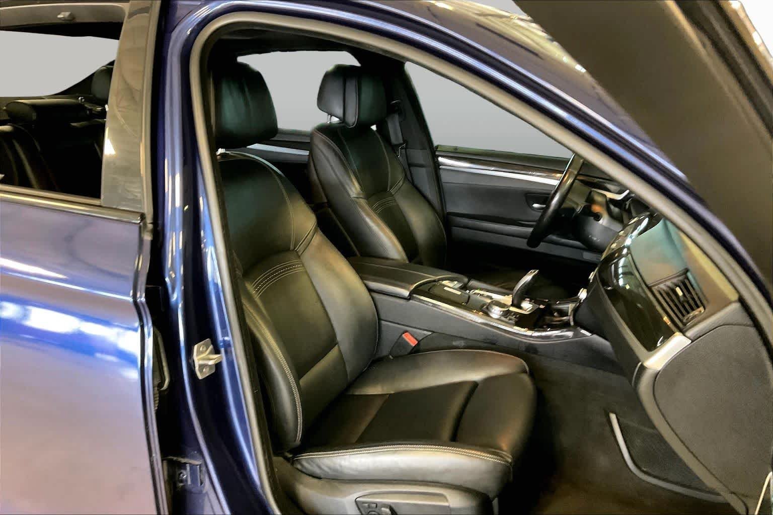 Used 2015 Mediterranean Blue Metallic BMW 535i image 8