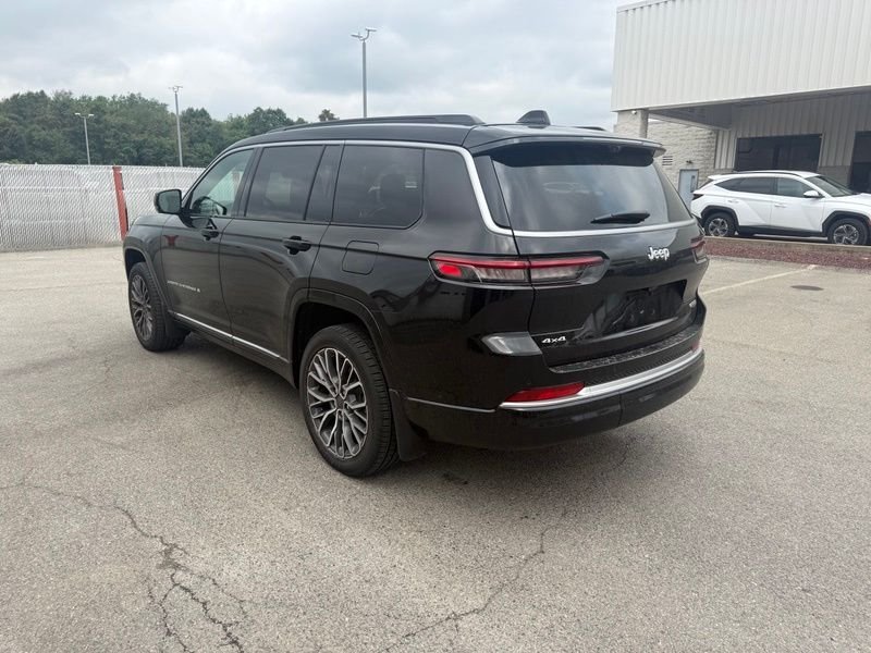 Used 2026 Black Jeep Summit image 22