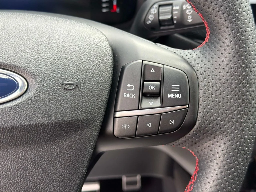 Used 2023 Black Ford ST-Line image 27