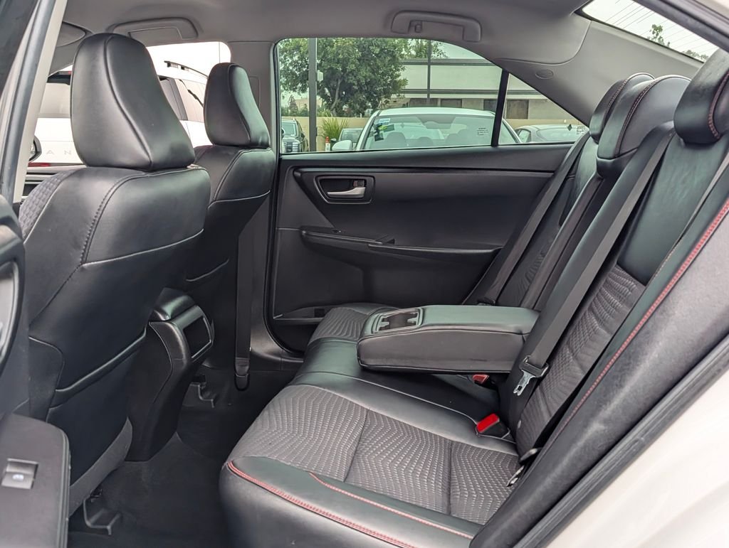 Used 2015 White Toyota SE image 11