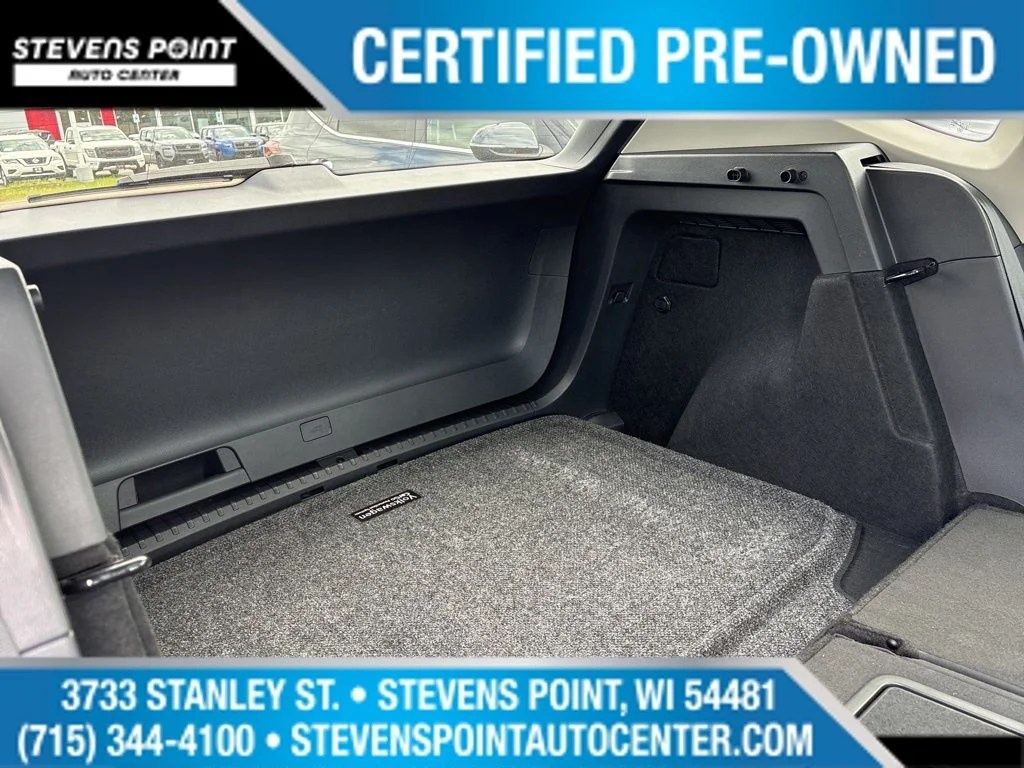 Certified Used 2024 Deep Black Pearl Volkswagen 1.5T SE image 30