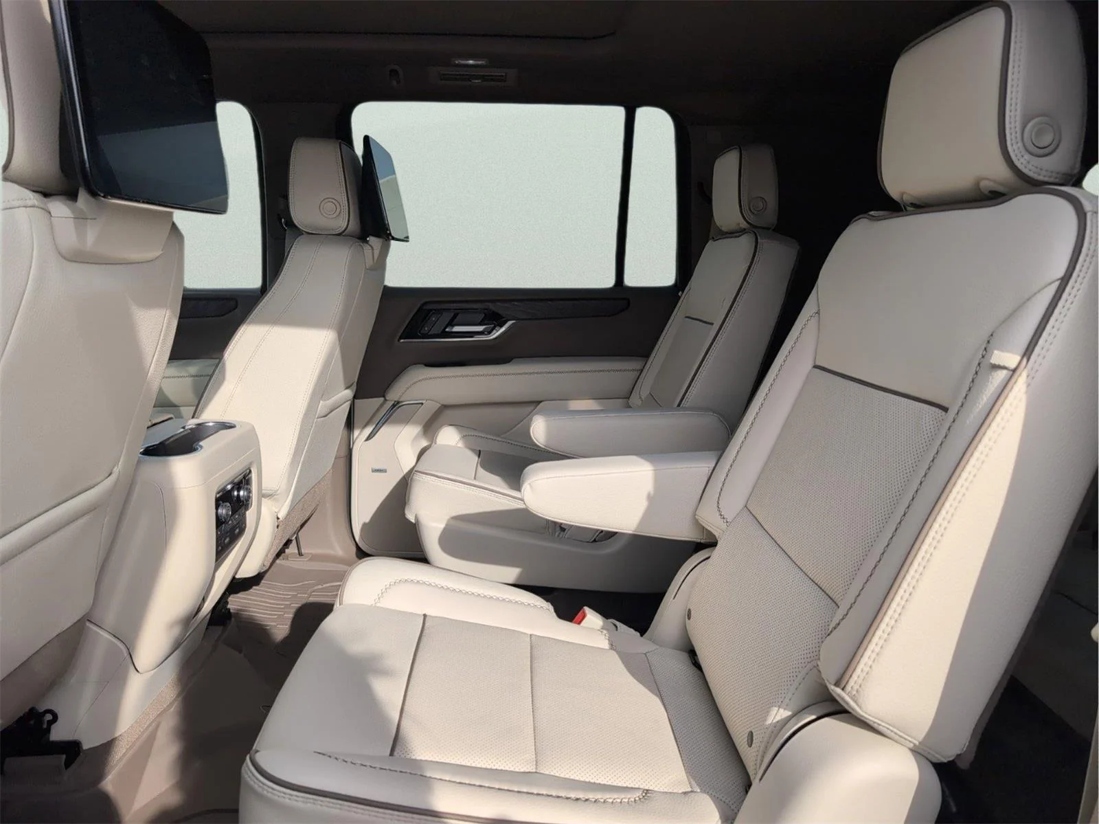 New 2026 Glacier White Tricoat GMC Denali image 11