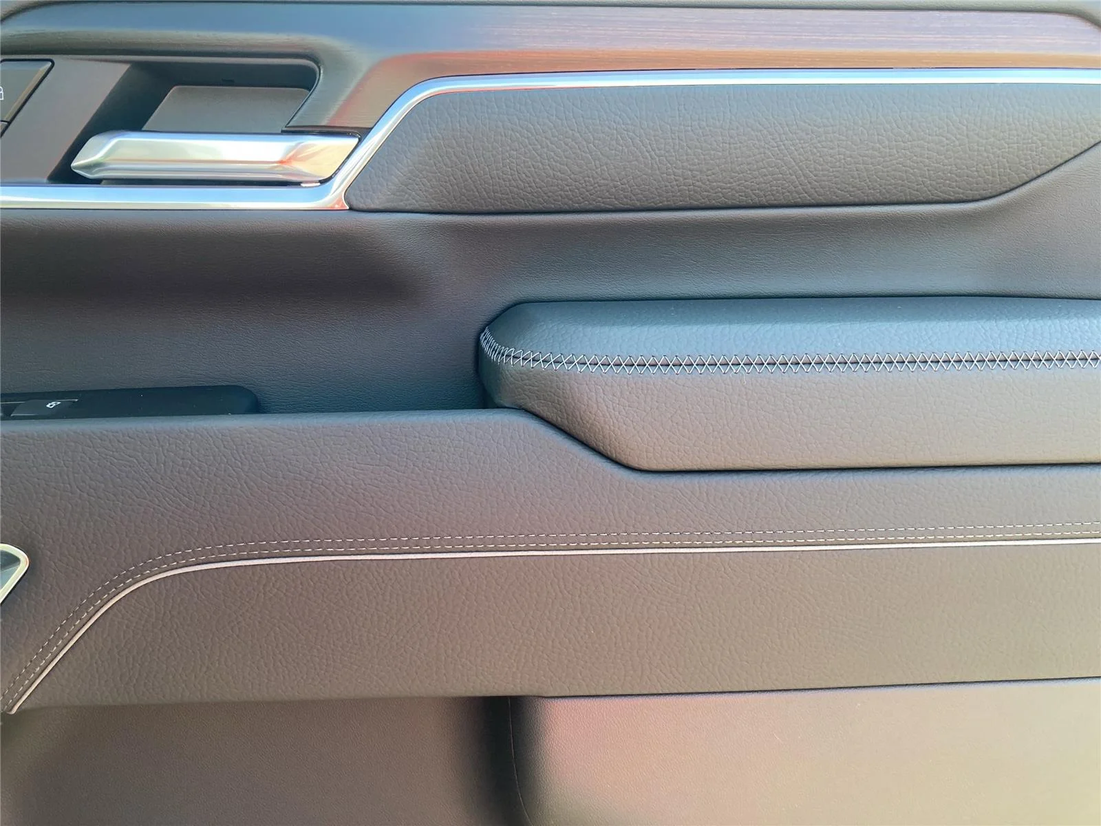New 2026 Glacier White Tricoat GMC Denali image 14