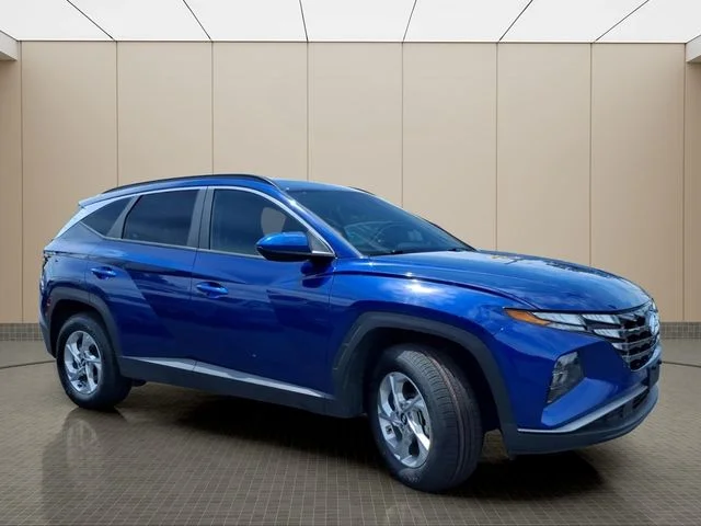 Used 2024 Blue Hyundai SEL image 4