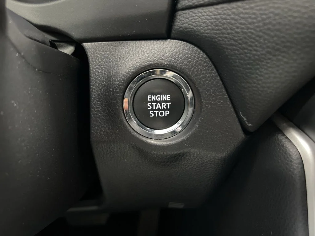 Used 2025 White Toyota XLE image 37
