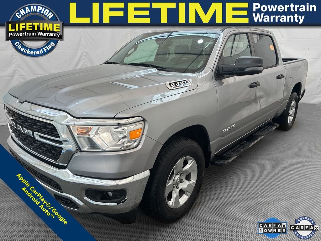 2024 RAM 1500 Big Horn/Lone Star 4x4 Crew Cab 5'7's photo