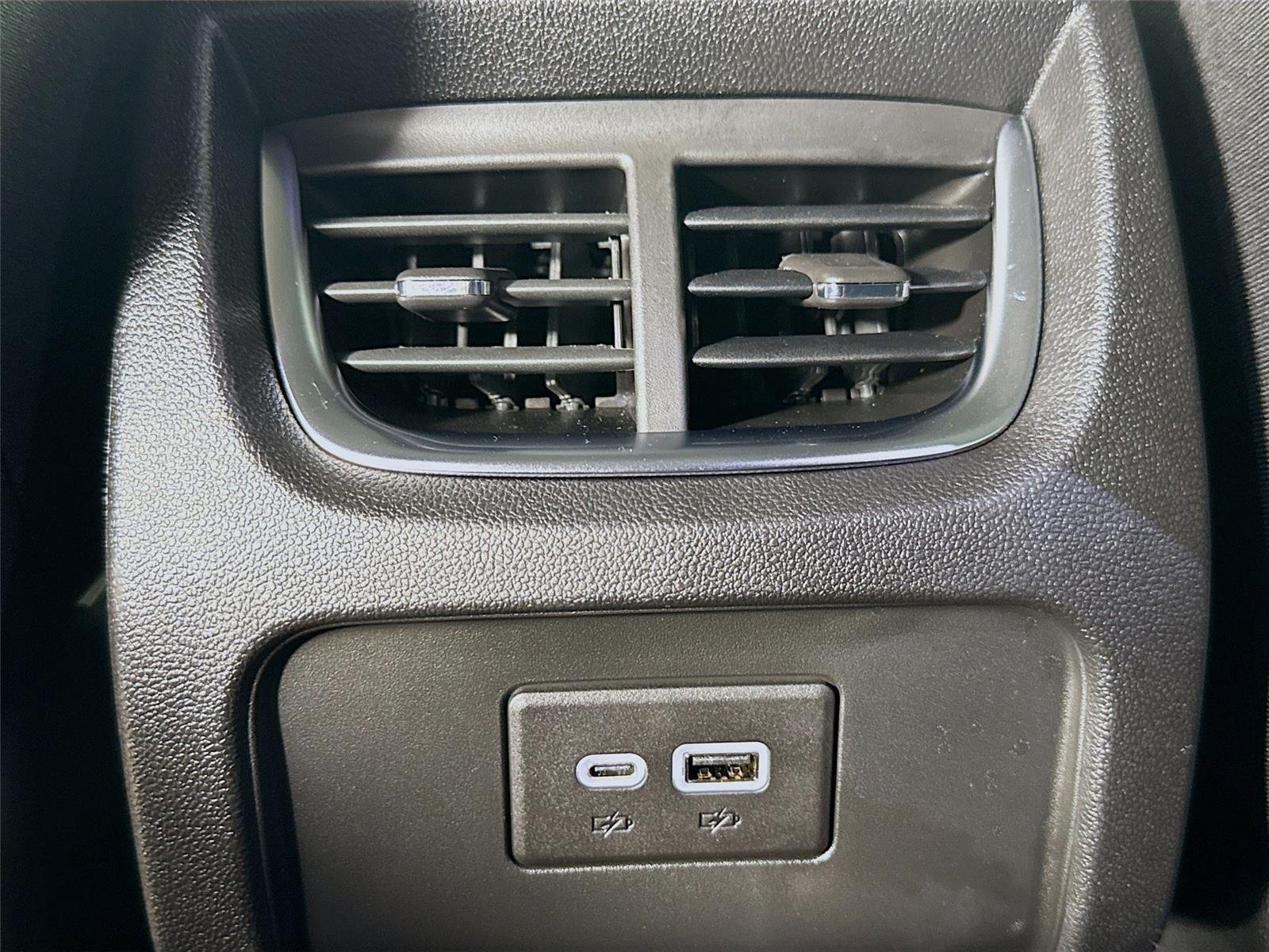 2025 Chevrolet Blazer 2LT - Photo 25