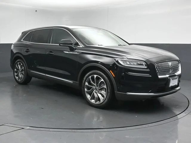 2023 Lincoln Nautilus Reserve FWD's photo