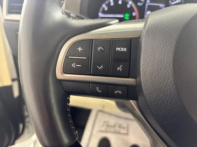 Used 2023 White Lexus GX 460 Premium image 14