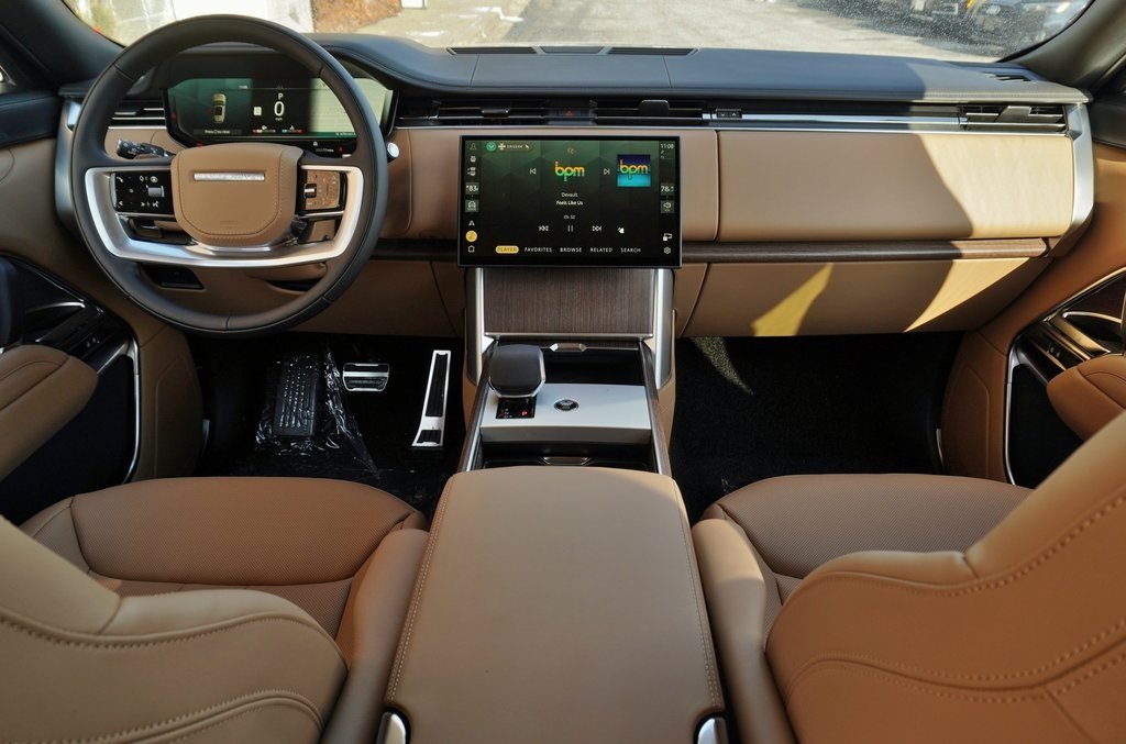 2026 LAND ROVER RANGE ROVER - Image 9