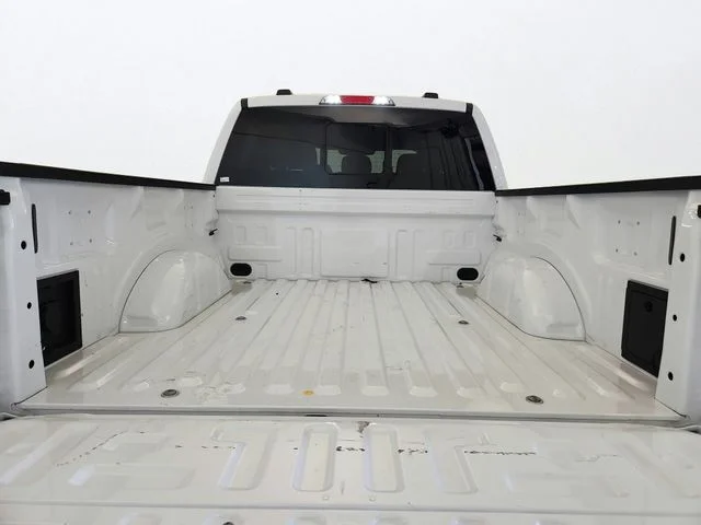 Certified Used 2024 Oxford White Ford XLT image 23