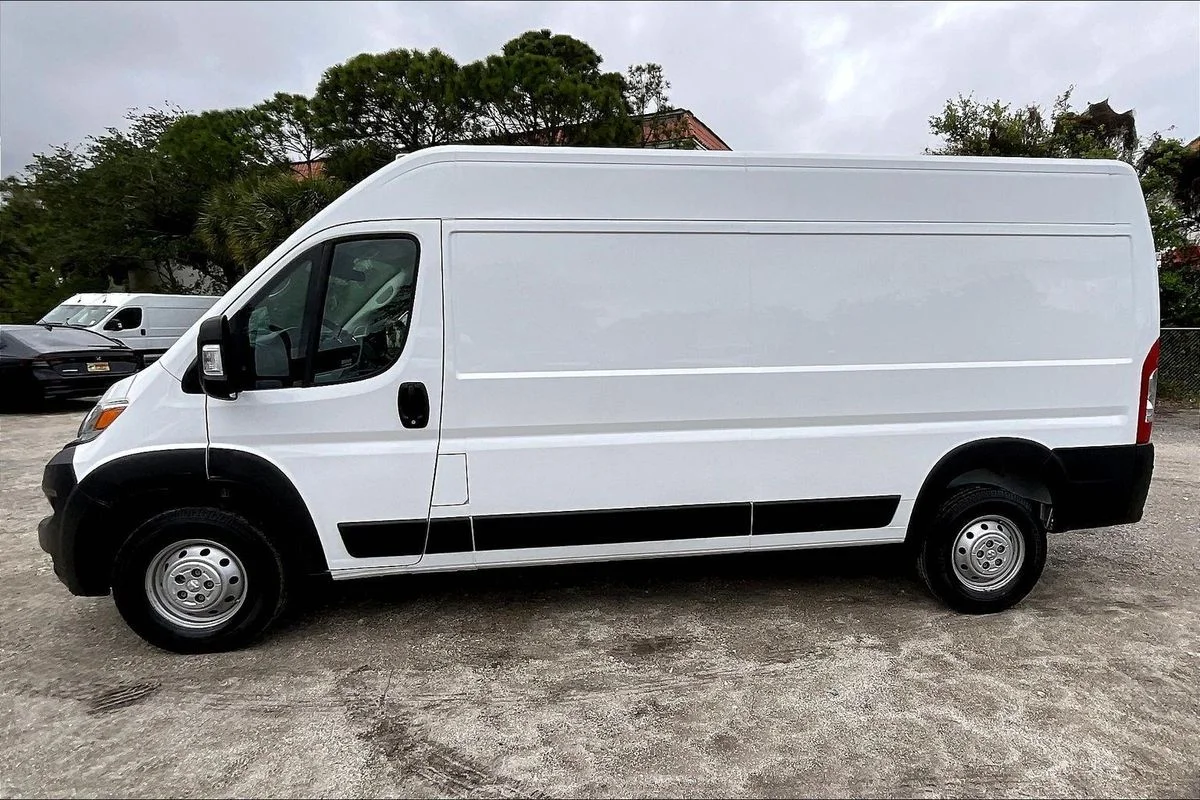 Used 2023  Ram Cargo Van High Roof 159" WB image 15