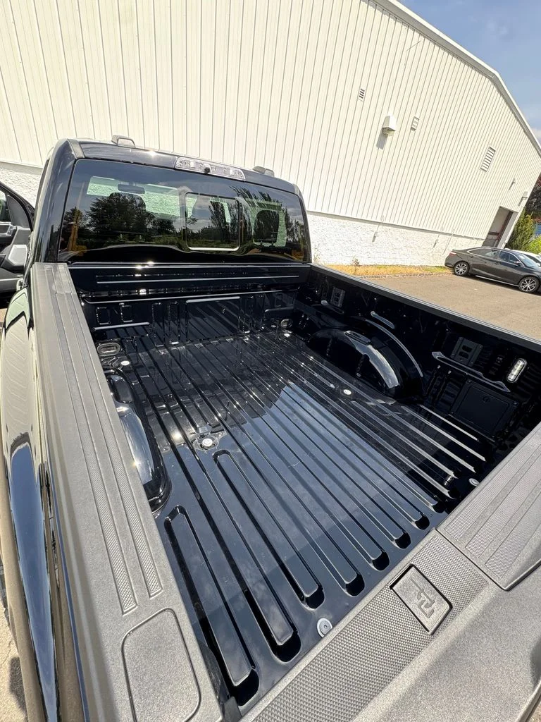 2025 Ford F-150 Raptor - Photo 37