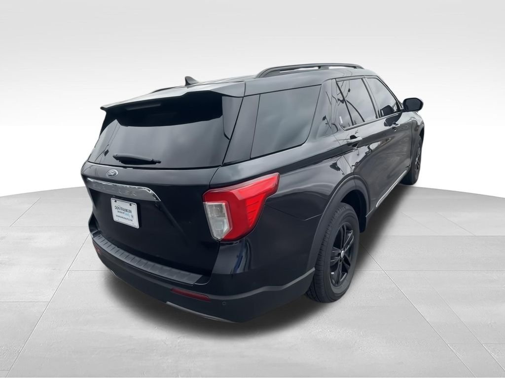 Used 2023 Black Ford XLT image 8