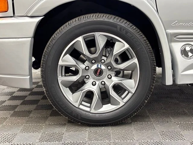 New 2026 Quicksilver Metallic GMC Explorer Limited SE image 55