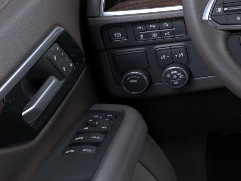 2026 Chevrolet Suburban LT - Photo 22