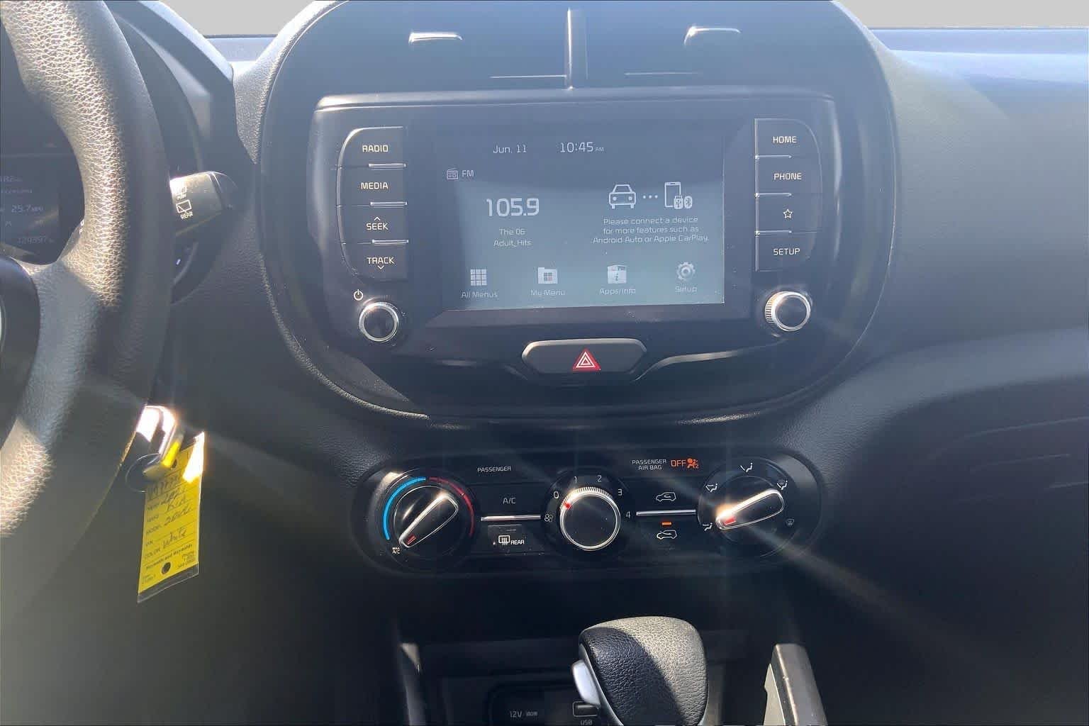 Used 2021 Snow White Pearl Kia S image 7