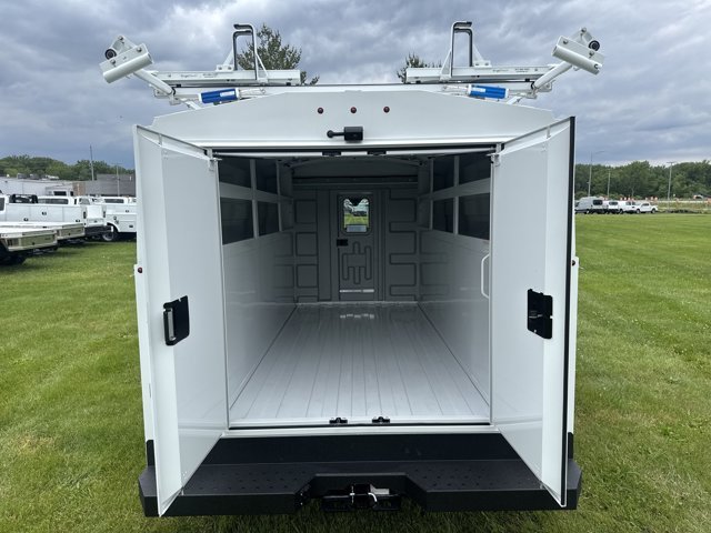 2024 Ford Transit Cutaway Base - Photo 23