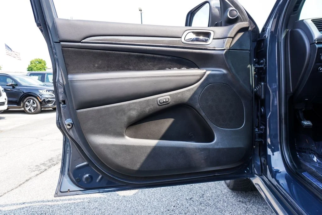 Used 2018 Black Jeep Trackhawk image 16