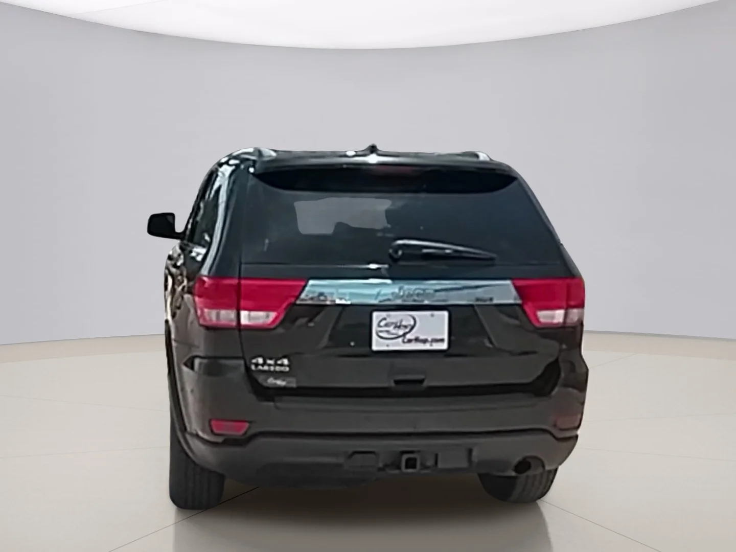 Used 2013 Grey Jeep LAREDO image 4