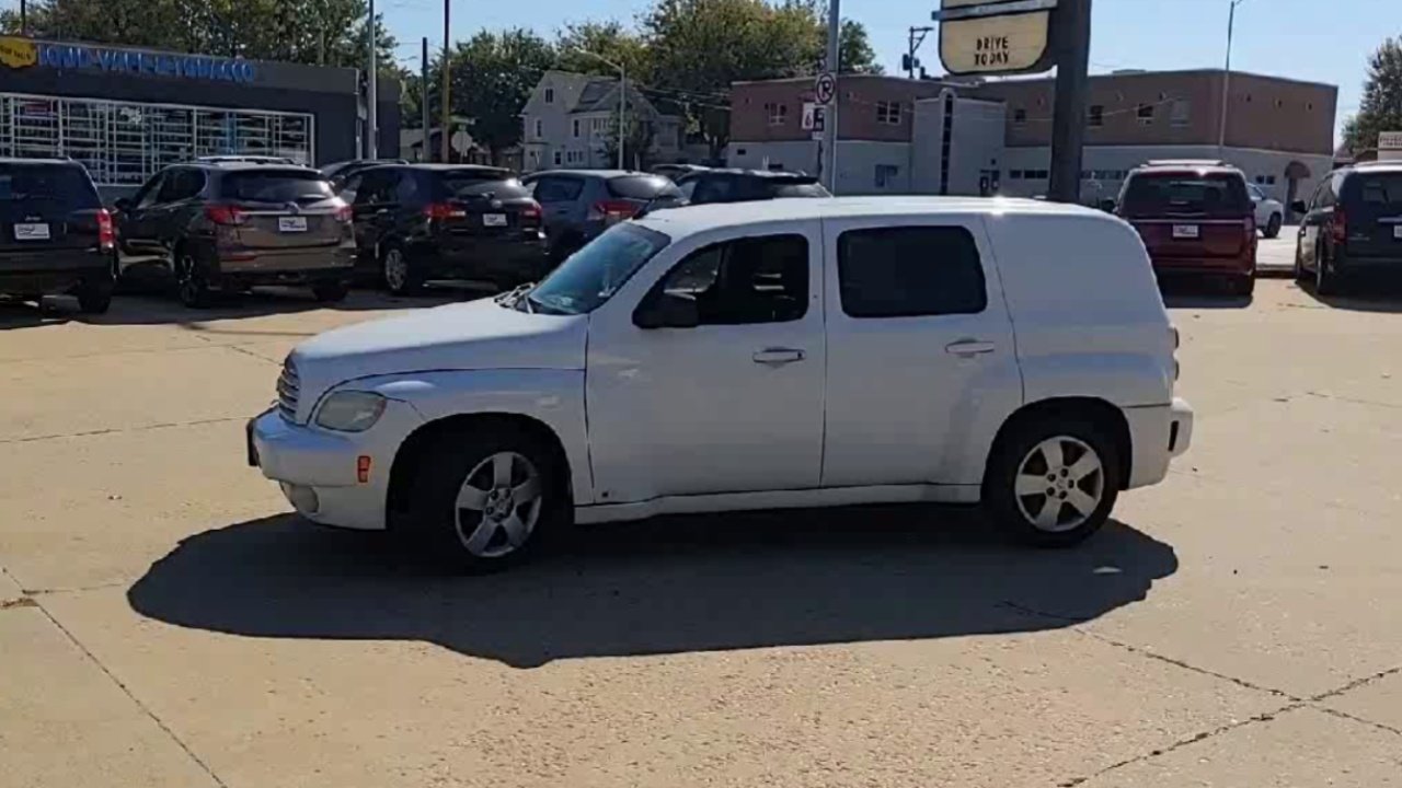 2009 Chevrolet HHR LS photo 4