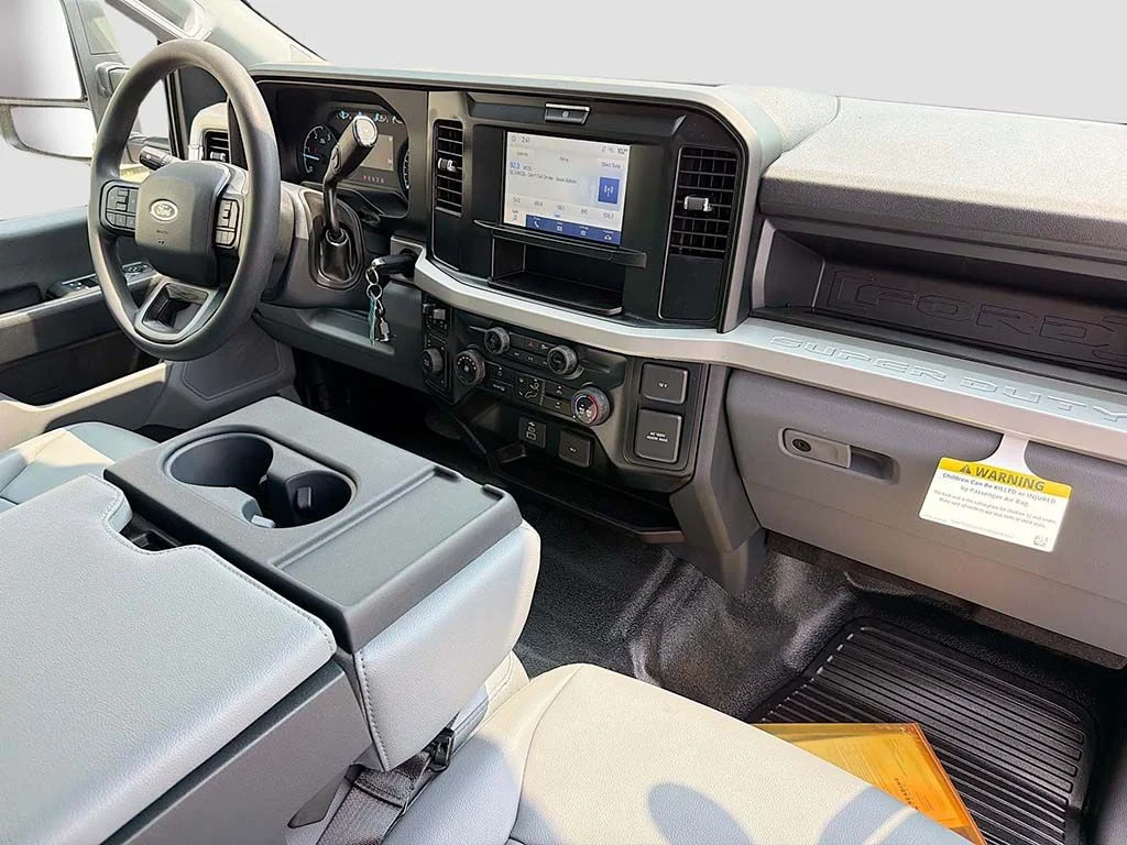 New 2026 Oxford White Ford F-550® XL image 16