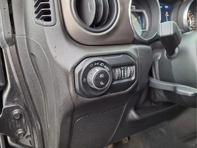 Used 2020 Gray Jeep Sport image 16