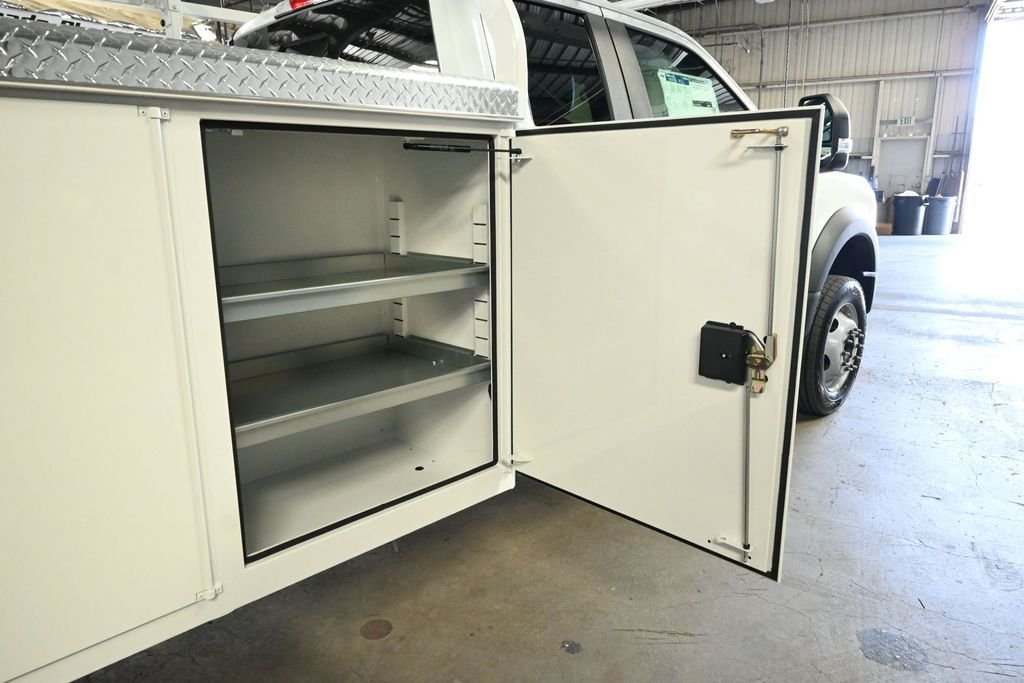 New 2026 Oxford White Ford XL image 29
