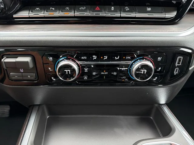 2026 GMC Sierra 1500 SLT - Photo 14