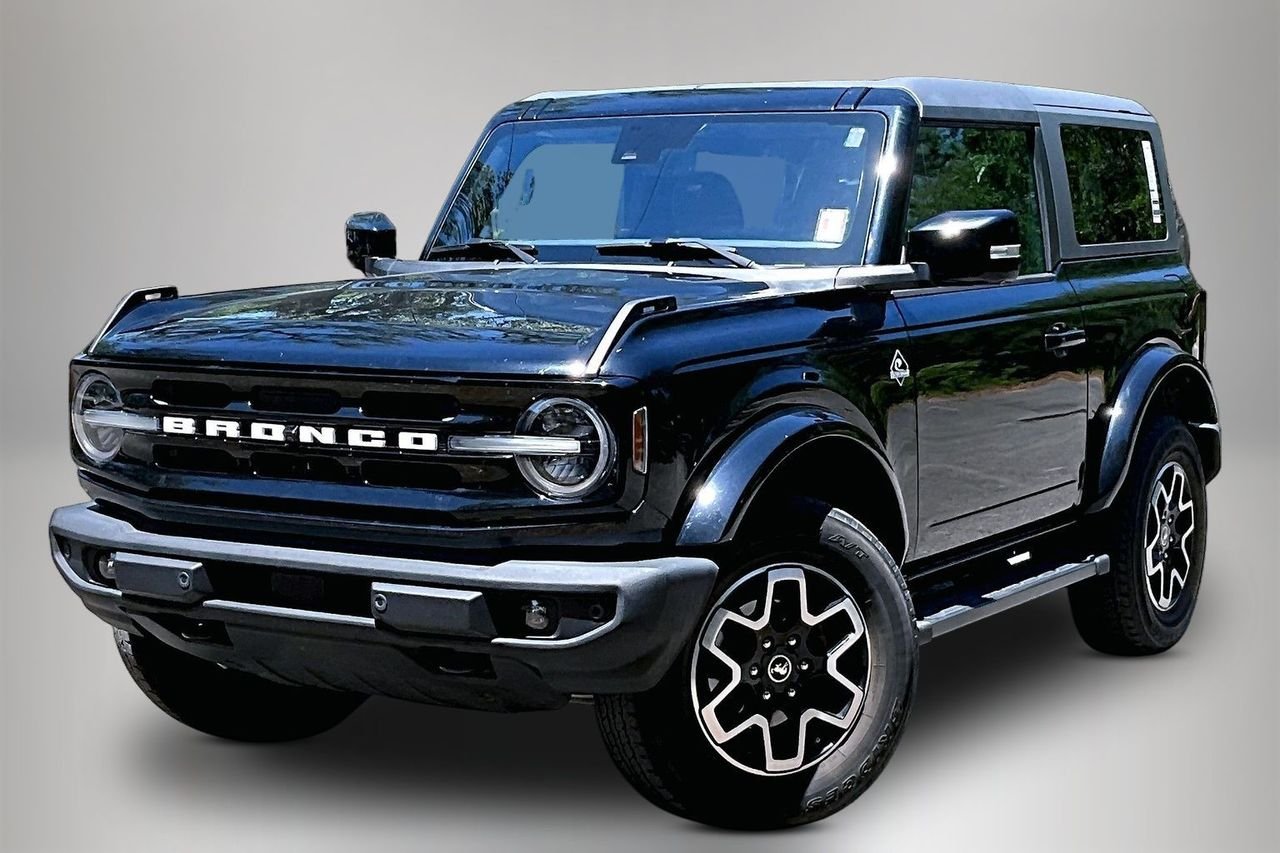 2022 Ford Bronco Outer Banks 4x4's photo