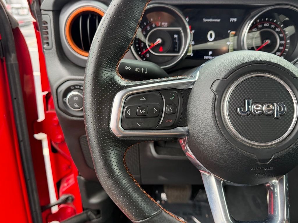 Used 2022 Red Jeep Mojave image 24
