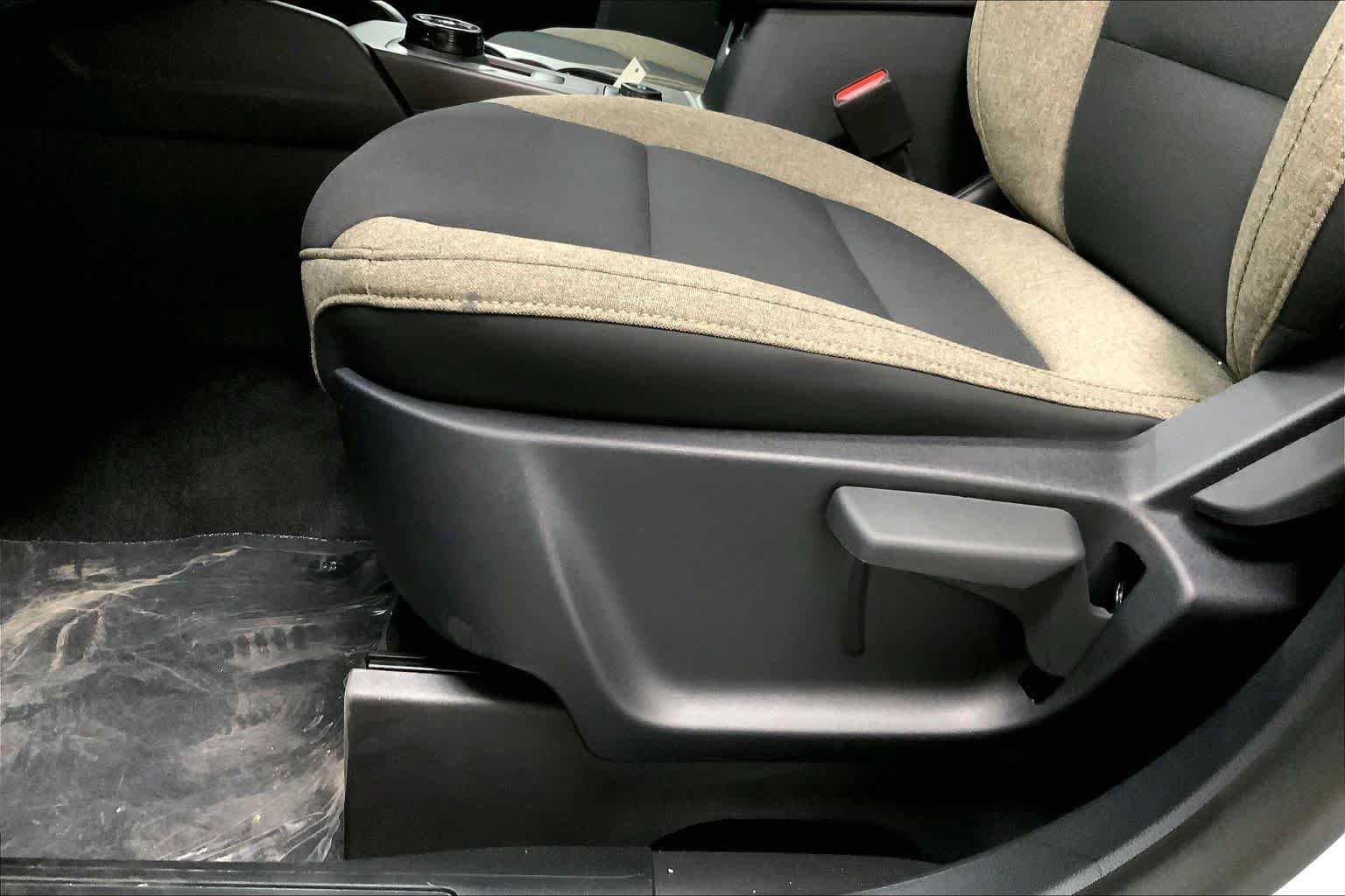 New 2026 Space White Metallic Ford Big Bend® image 19