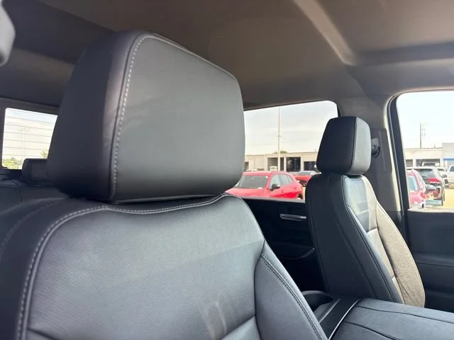 Used 2023 SUMMIT WHITE GMC SLT image 49