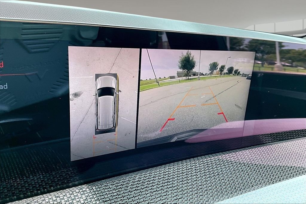 Certified Used 2025 Silver Cadillac V-Series image 23