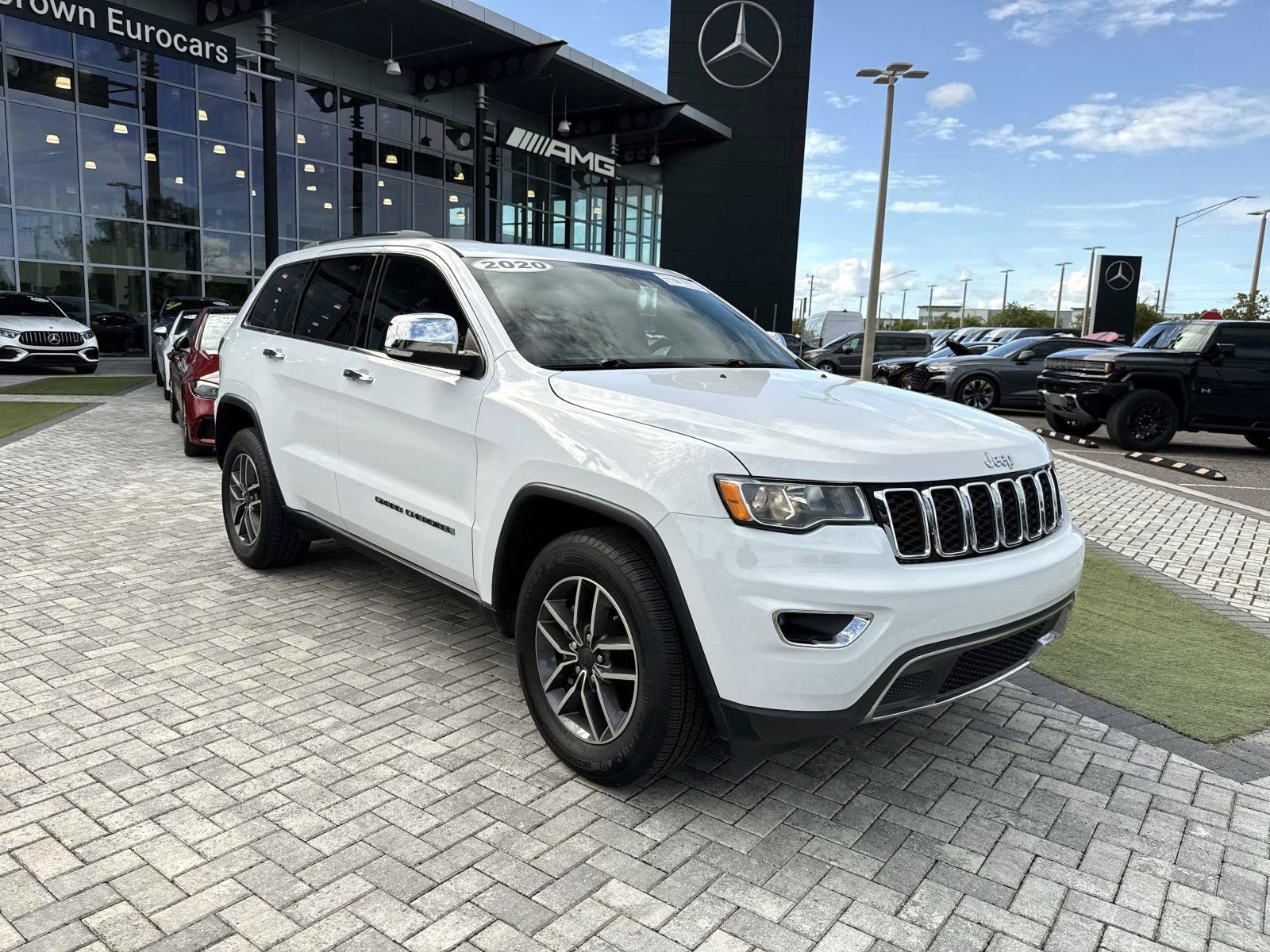 Used 2020 Bright White Clearcoat Jeep Limited image 7