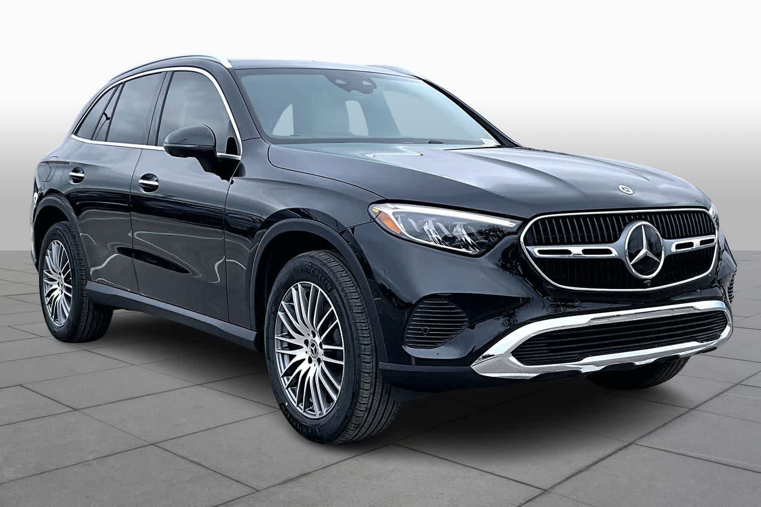 New 2026 Obsidian Black Metallic Mercedes-Benz GLC 300 image 2