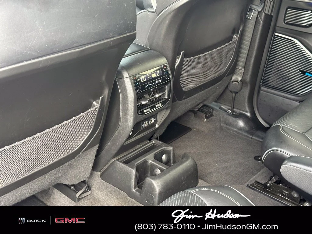 Used 2021 Gray Jeep Overland 4x4 image 27