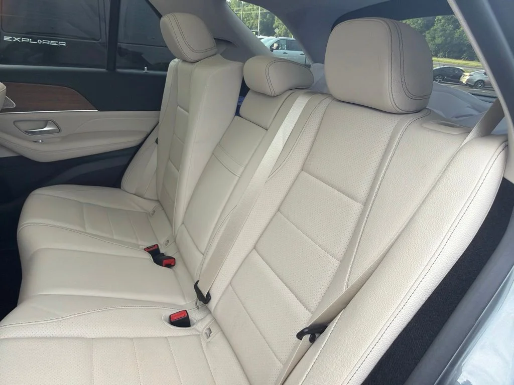Used 2022 Gray Mercedes-Benz GLE 350 image 7