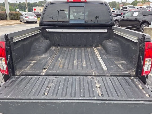 Used 2019 Black Nissan PRO-4X image 7