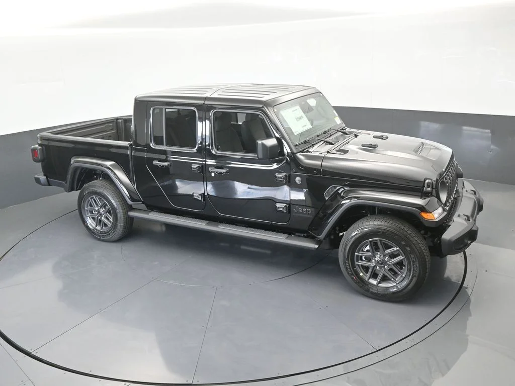 New 2026 Black Clear-Coat Exterior Paint Jeep Sport S image 45